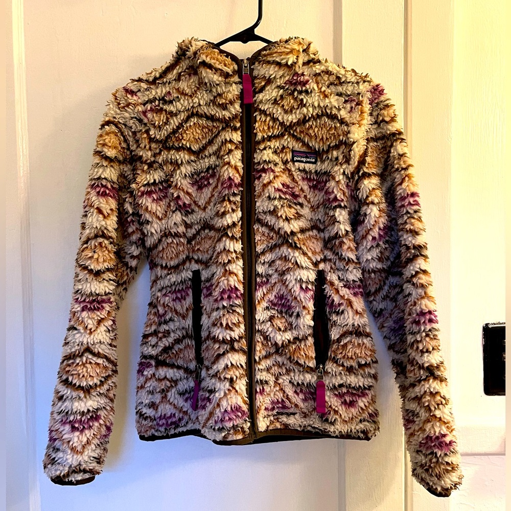 Patagonia Women’s Hooded Fleeze Jacket